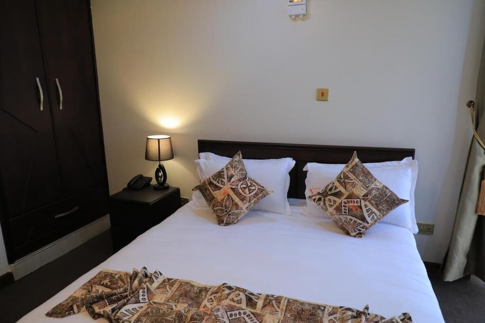 Precious villas hotel