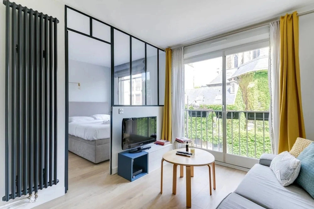 Superbe Appartement Pour 2 - Père-Lachaise by Guestready