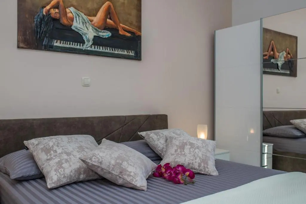 Luxury Apartments Tafra