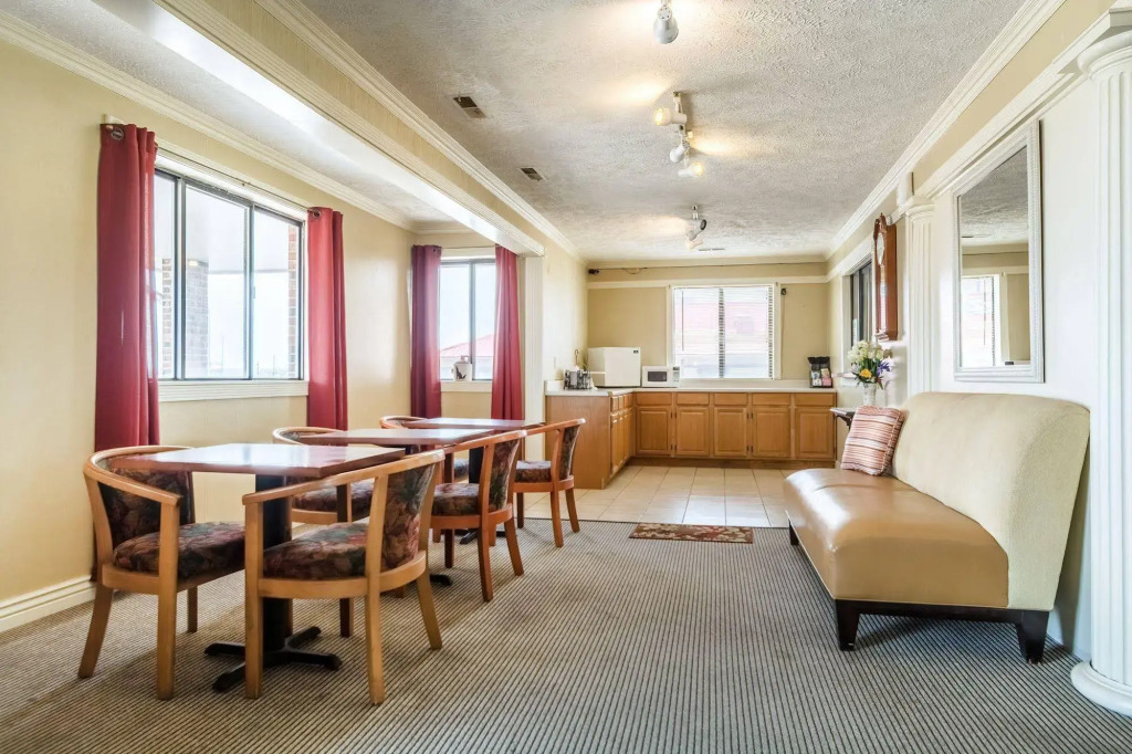 Rodeway Inn