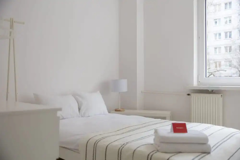 Rondo ONZ Sunny Apartment