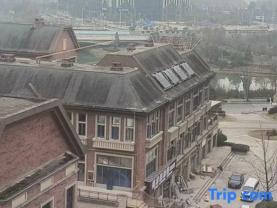 IU Hotel
