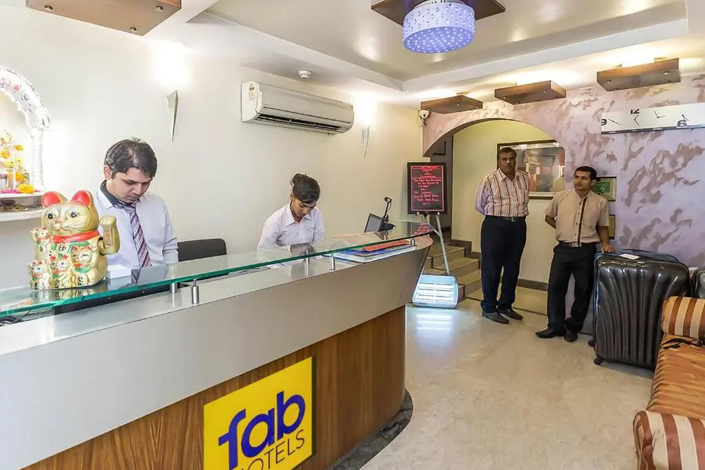 FabHotel Shubhangan - Nr Bandra