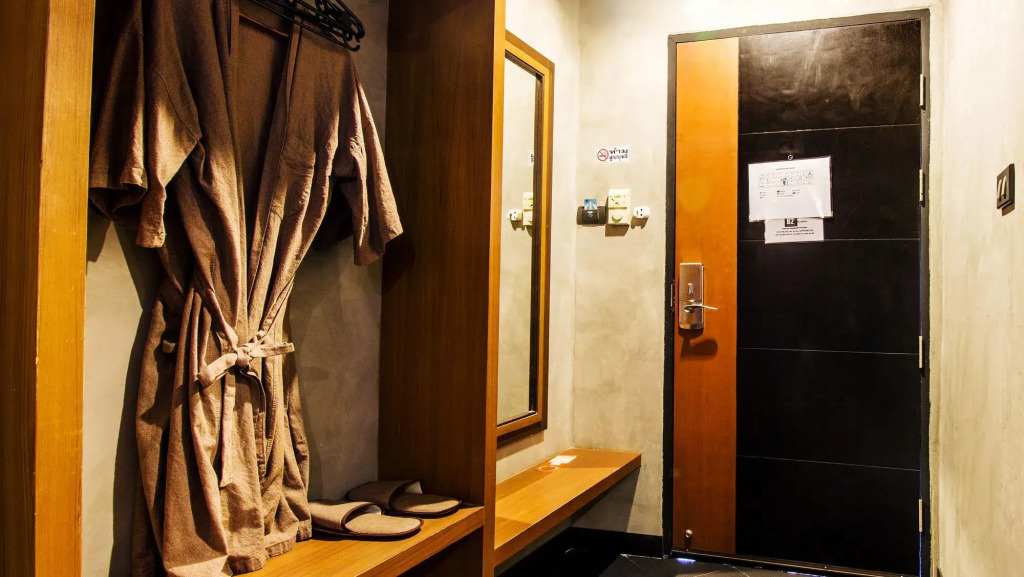 B2 Airport Boutique & Budget Hotel