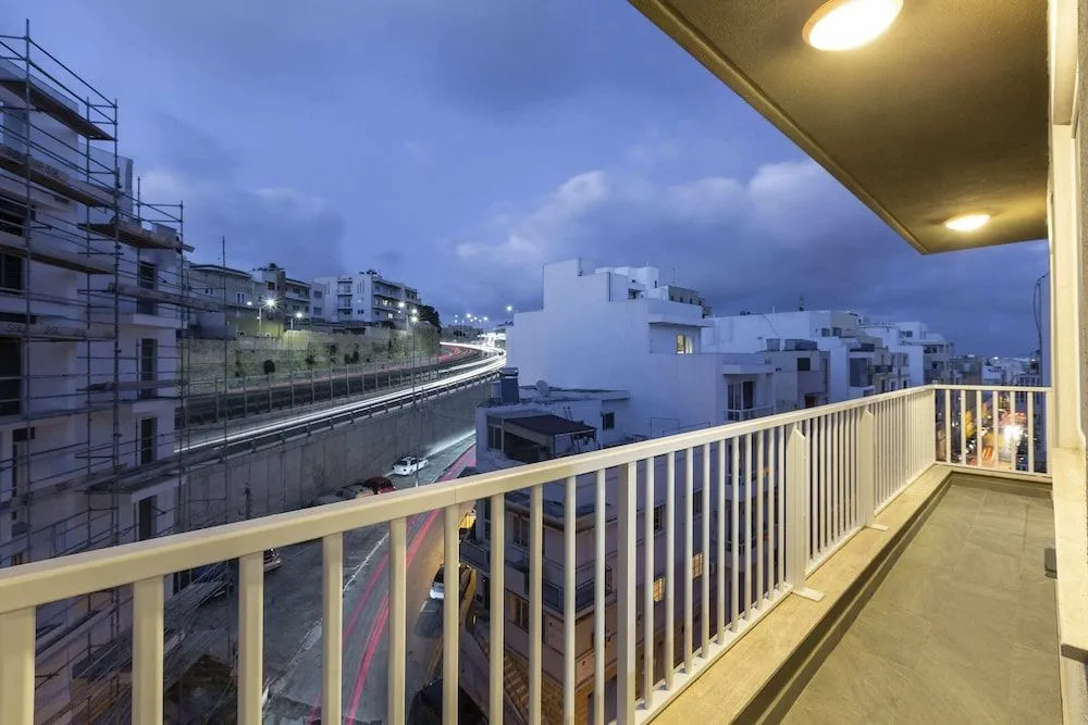 Brand NEW 3bed-hosted by Sweetstay