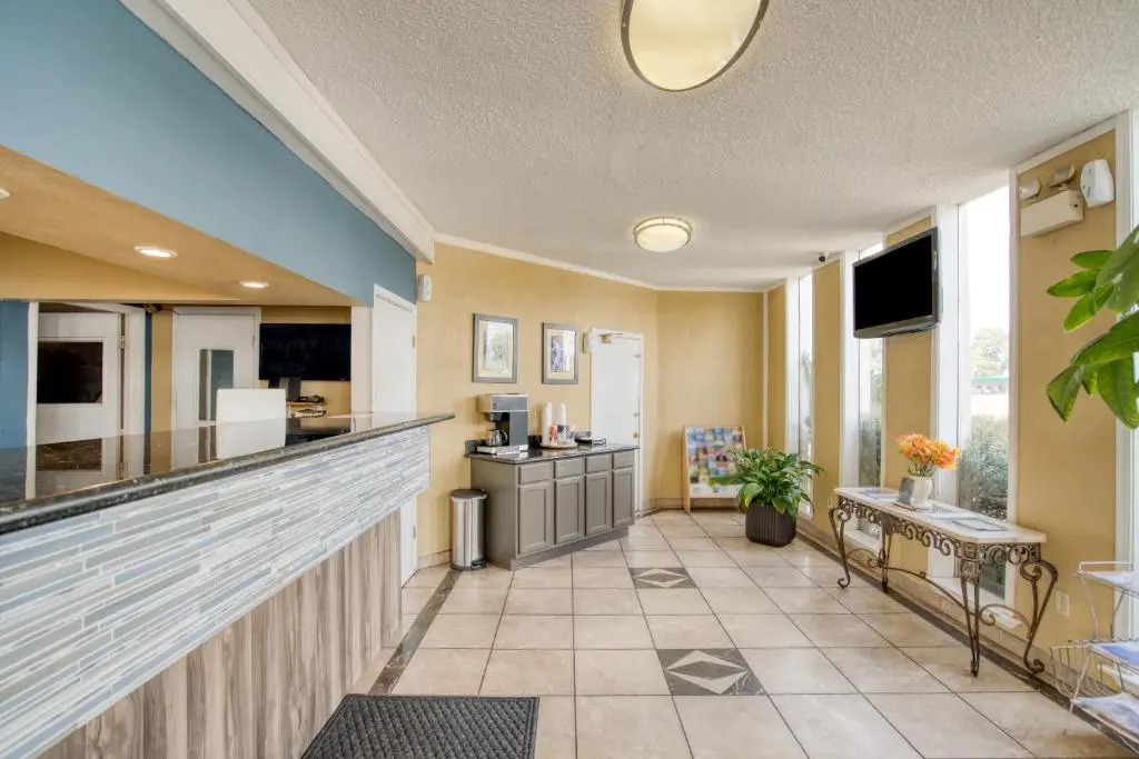 Alexandria Inn