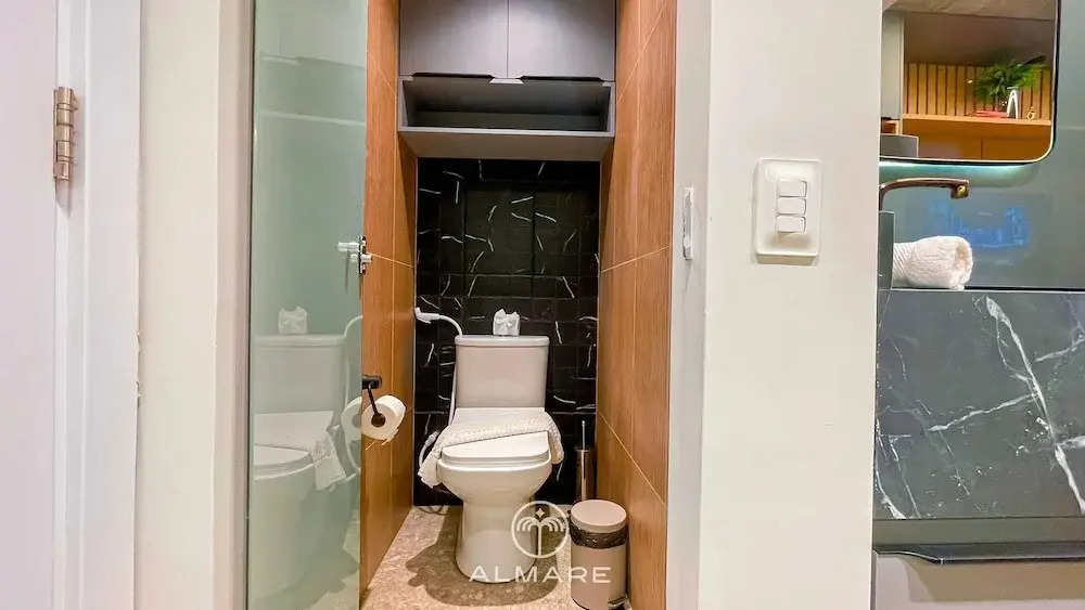 Setai Yacht Premium II - By Almare Flats