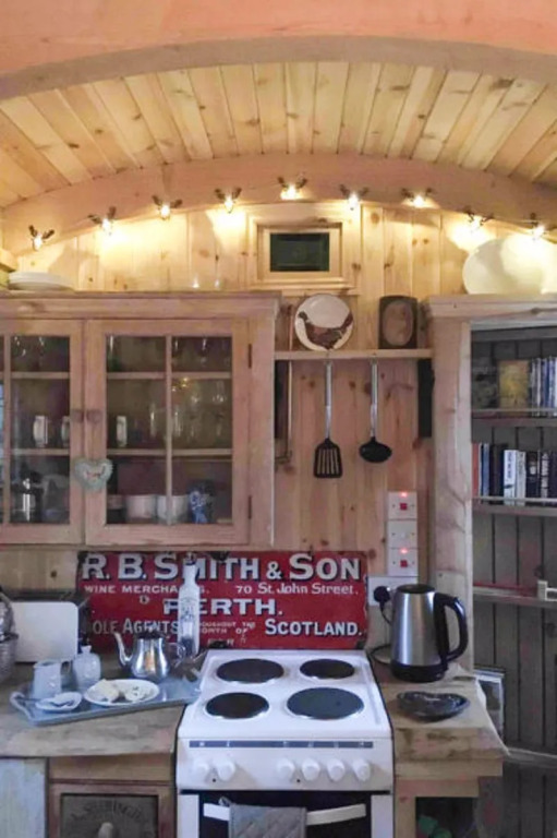 Holiday Home Shepherds Hut by Interhome