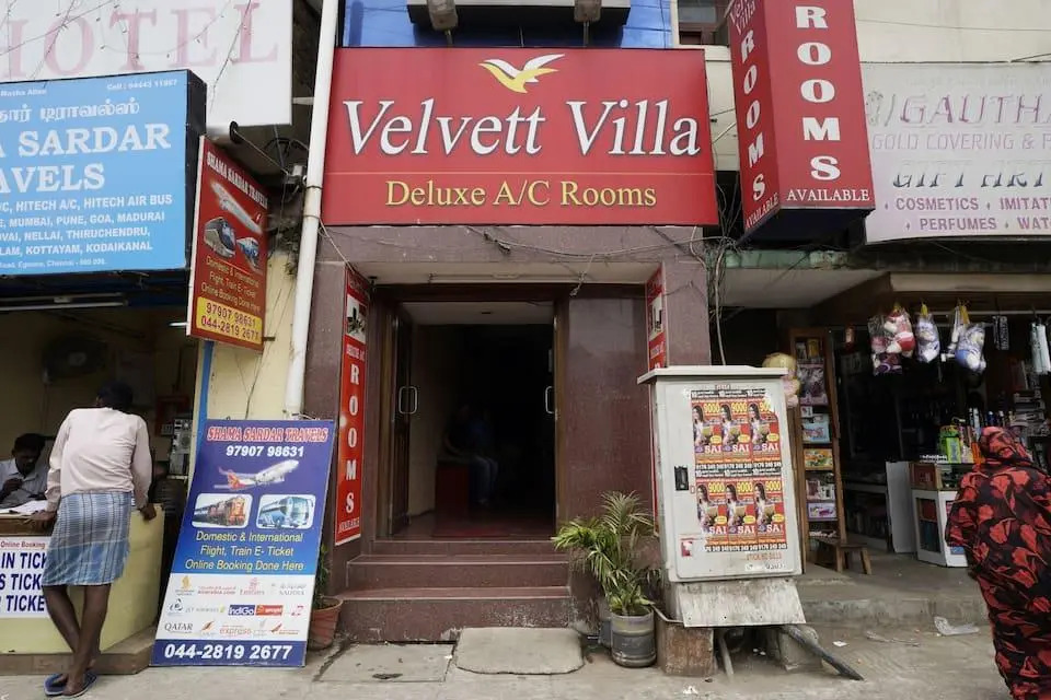 Velvett Villa