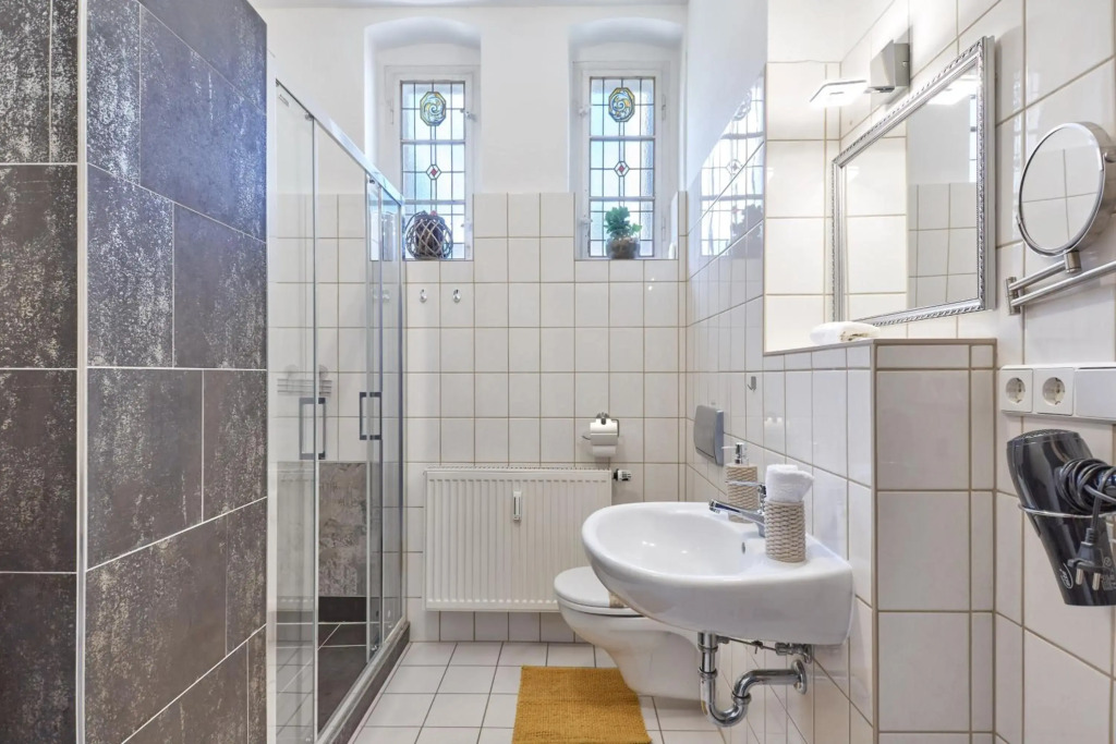 Luxury Boutique Pension