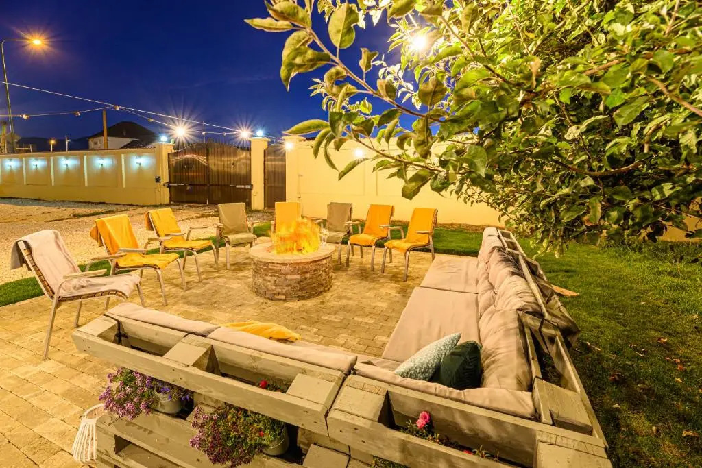 Orchard Villa