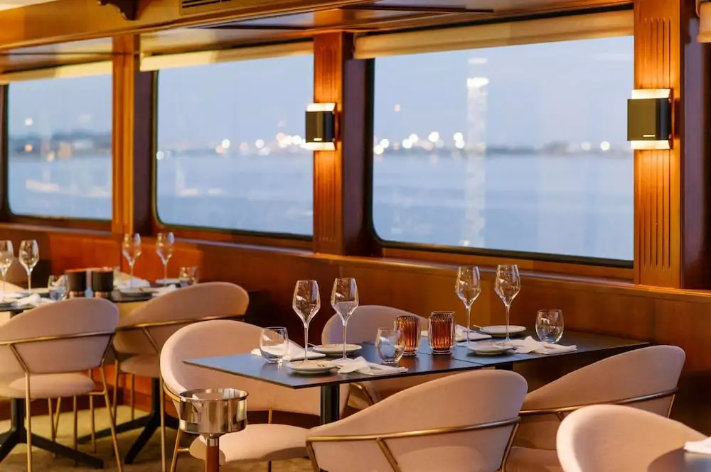 Costa do Sal Hotel Boat Lounge