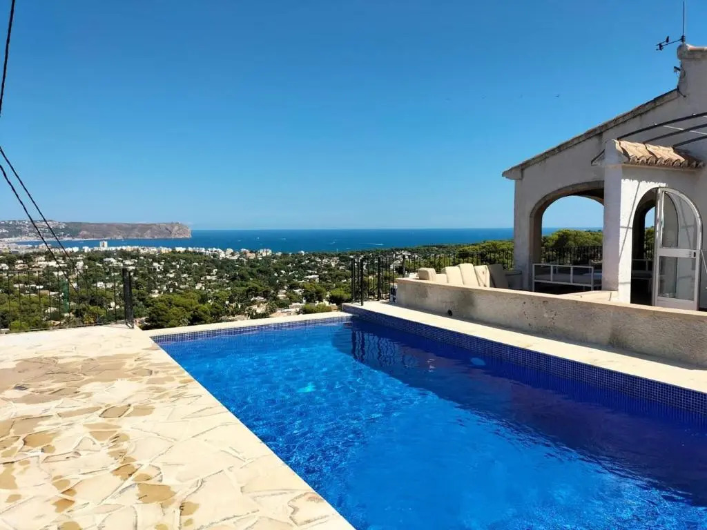 Villa- Lagarto