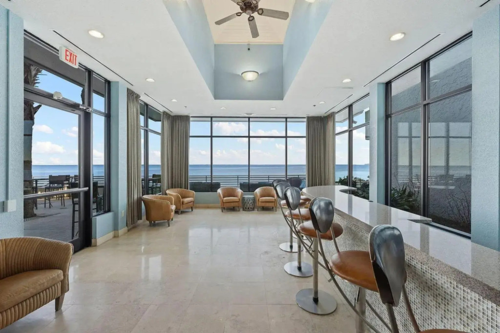 Lovely Sandestin Resort Studio with Balcony and Beautiful View