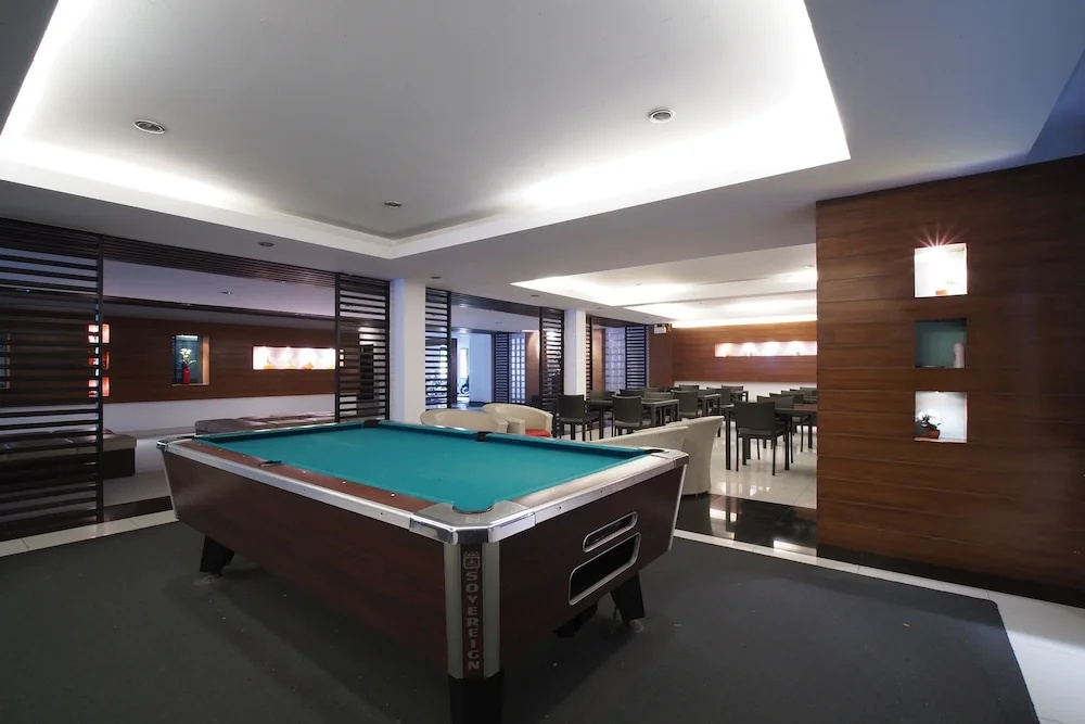 OYO 882 The Moonlight Serviced Apartment