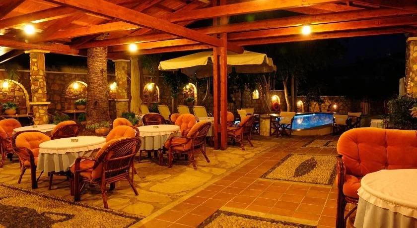 Kastro Hotel