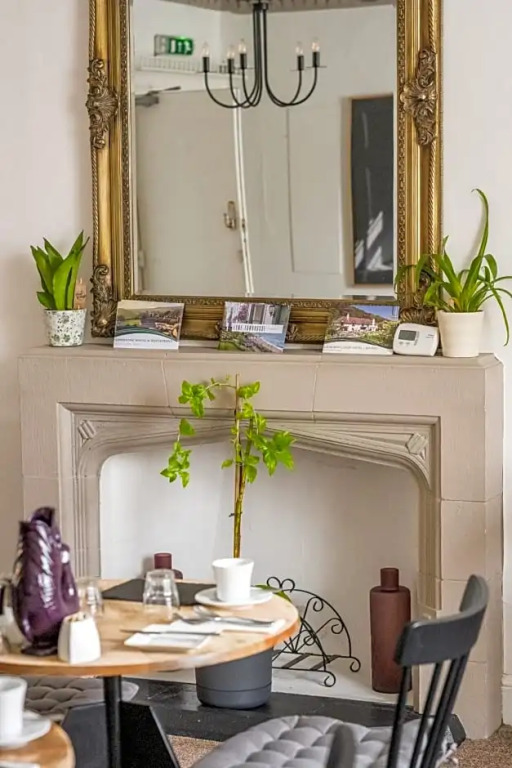 Lyme Townhouse