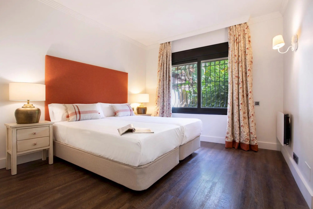 Spectacular apartment with direct access to the beach. Venalmar T