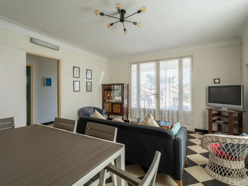 Maison à 150m de l’océan, 6 pers, terrasse, jardin, proche activités - FR-1-50-93