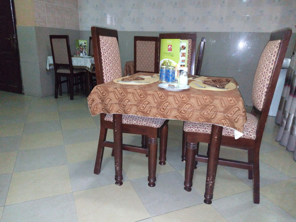 Richanthonio Suites