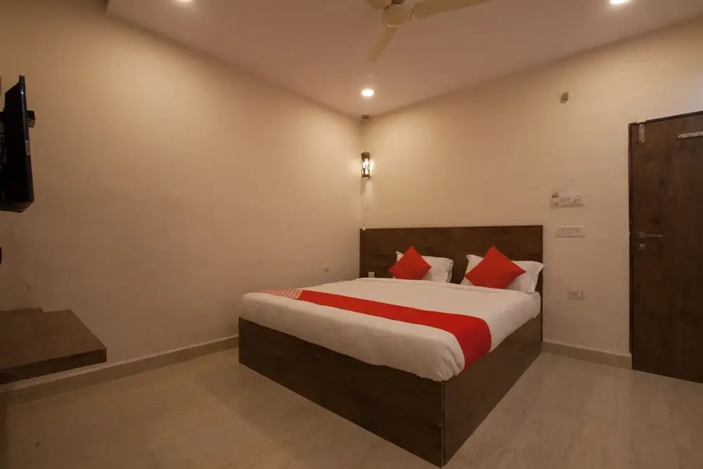 Super Hotel O MG Road Raniganj Formerly Holiday Hotel