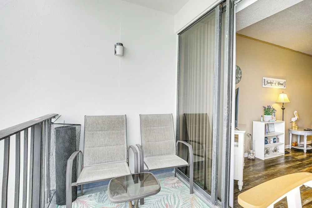 Oceanfront Garden City Beach Condo For Families!