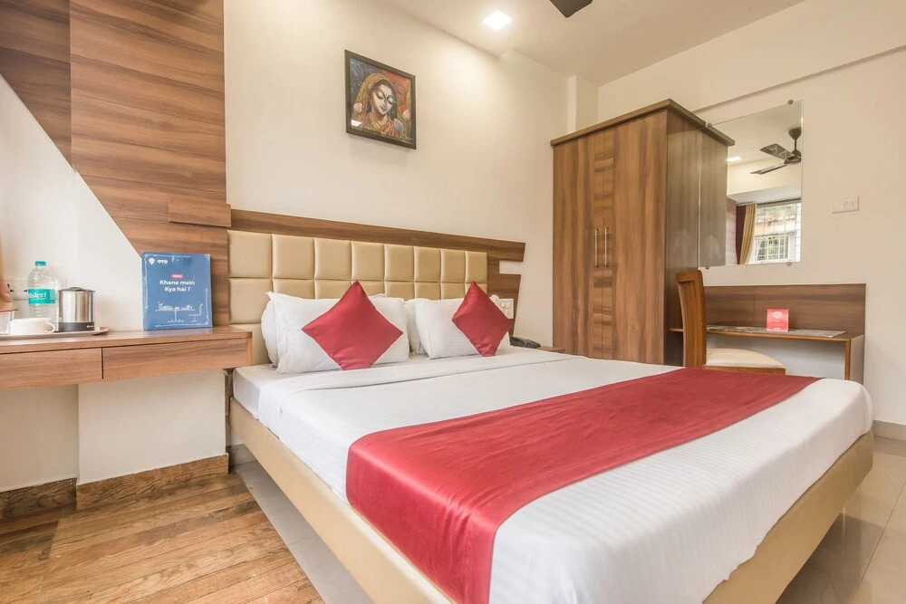 OYO 4125 Apartment Kamothe