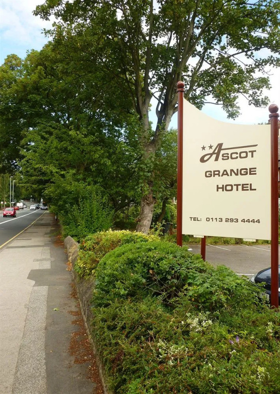 Ascot Grange Hotel & Apartments