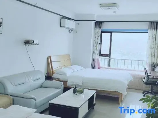 Yahong Homestay (Lanzhou Zhonghai Plaza)