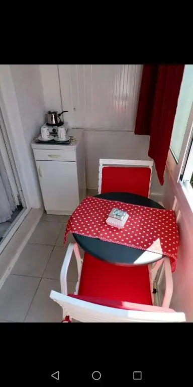 Room Dragica