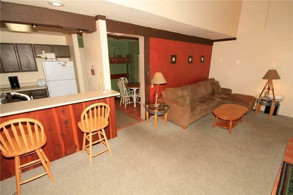 Buccaneer Retreat 6 Br home by RedAwning