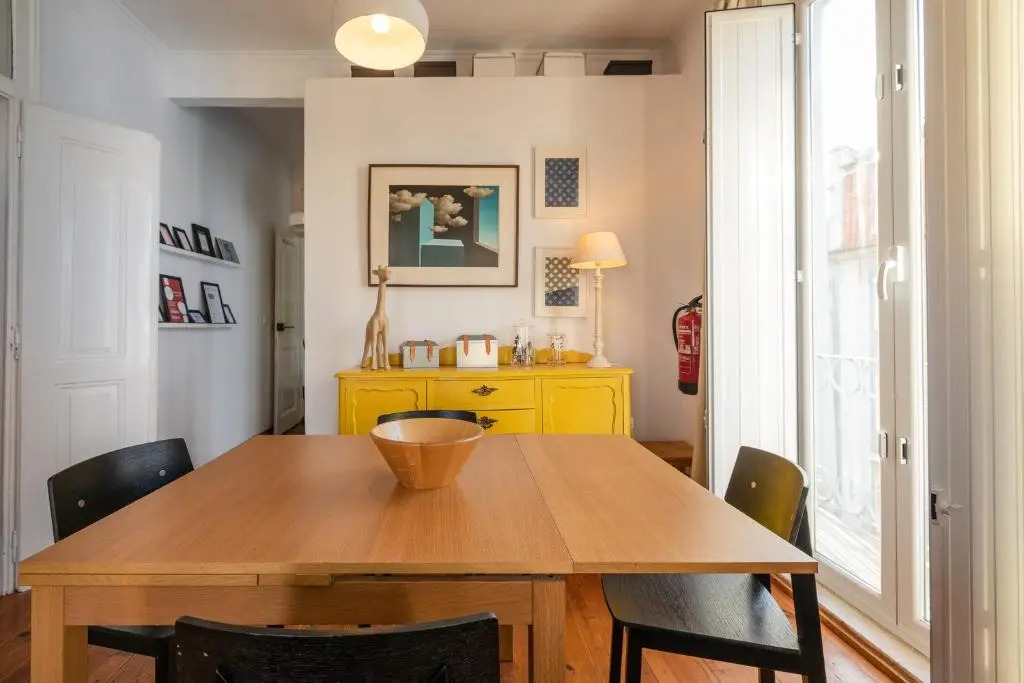 Bright Apartment with Two Bedrooms - BP31