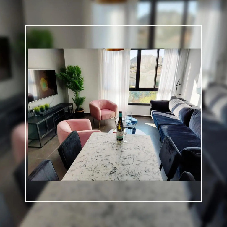 Z32 Luxury Boutique Apartments
