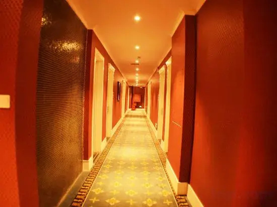 Durian Candy Hotel (Nanjing Xianlin Center Subway Station)