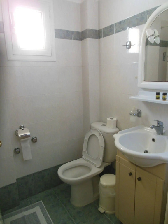 Theano Hotel