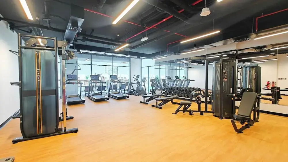 TOP Location | Work and Chill near Miracle Garden