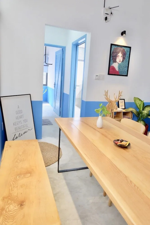 Uri House