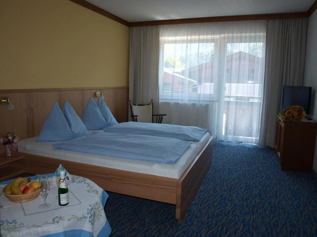 ESCHENHOF - Bed & Breakfast