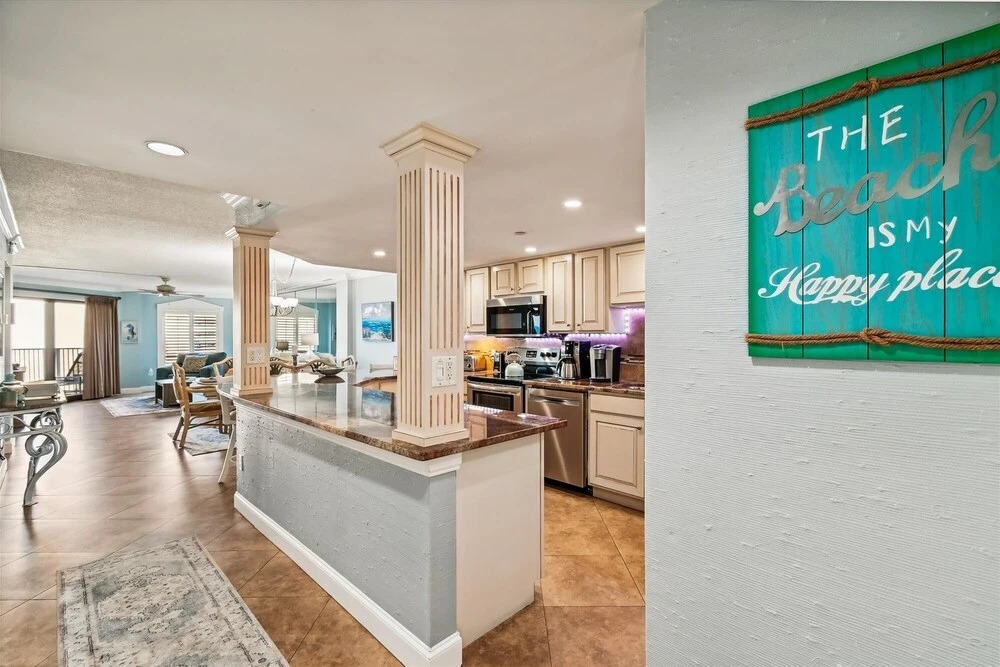 Inlet Reef 515 2 Bedroom Condo by RedAwning