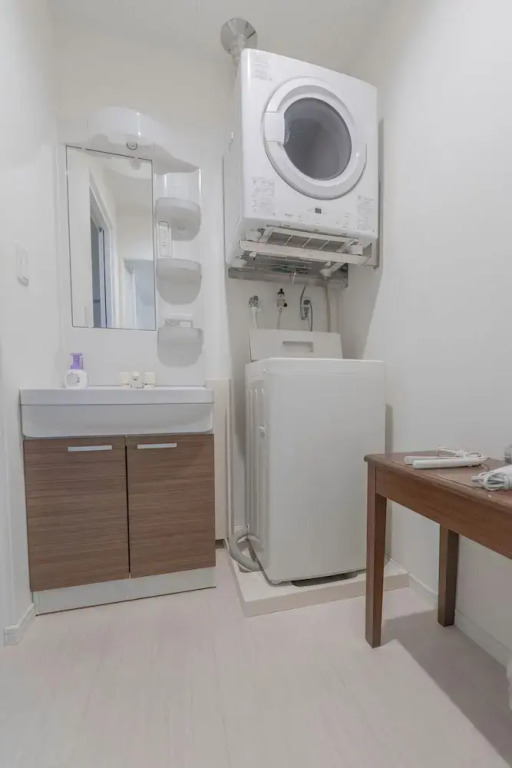 SunSea Okinawa Stunning Ocean View 2BR Sleeps 6 20 min from Airport 3 min to Shopping Mall