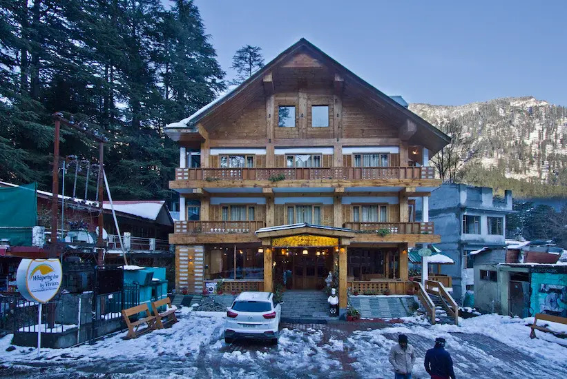 The Whispering Inn Resort & Bar Old Manali