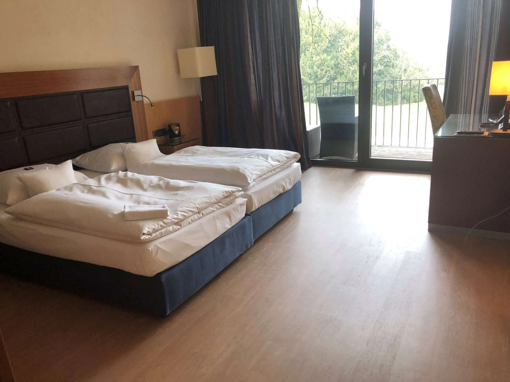 FAVORITE Parkhotel I Spa - Business - Fine Dining