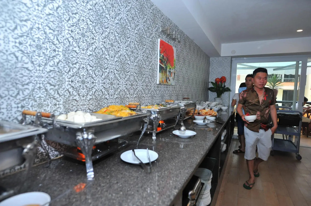 Amity Hotel