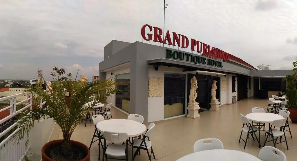 Grand Puri Saron Hotel Yogyakarta