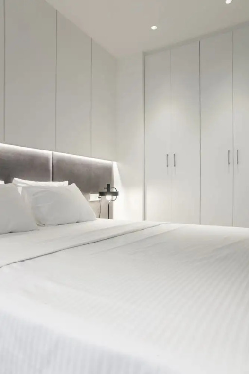 Ultra Chic Modern 4 Bedrooms Apartment in Athens