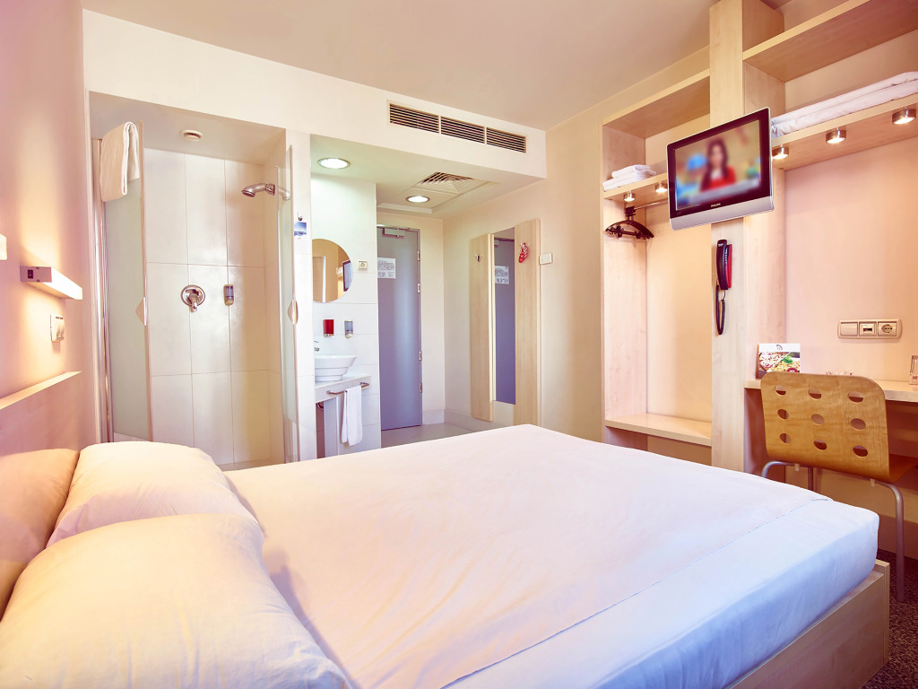 Hello Hotels