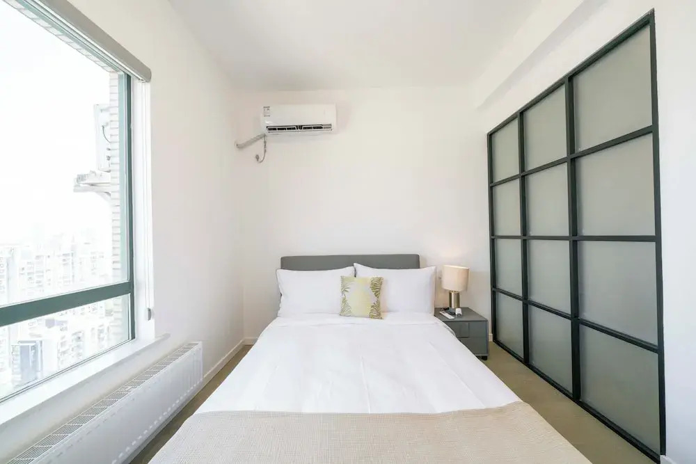 Tyms Elegant 4BR 2BA Apt Xujiahui Malls