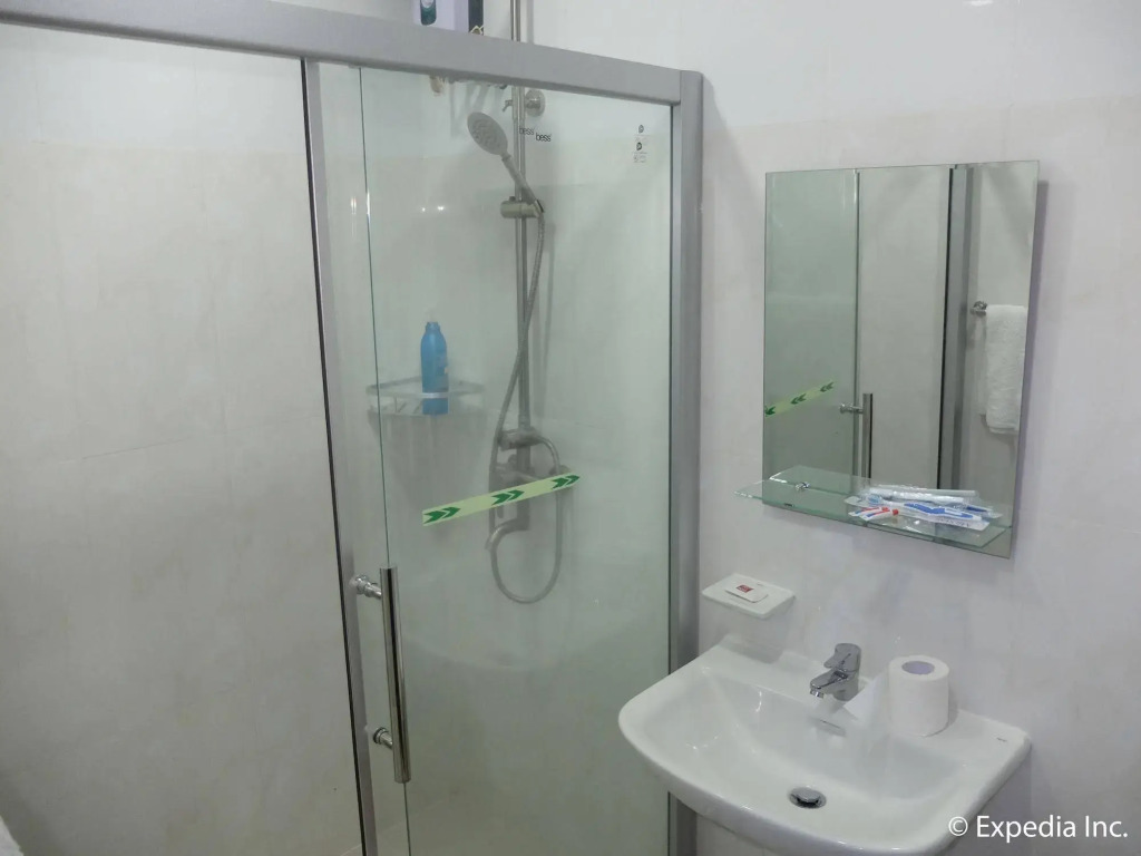 OYO 700 Pj Inn Hotel