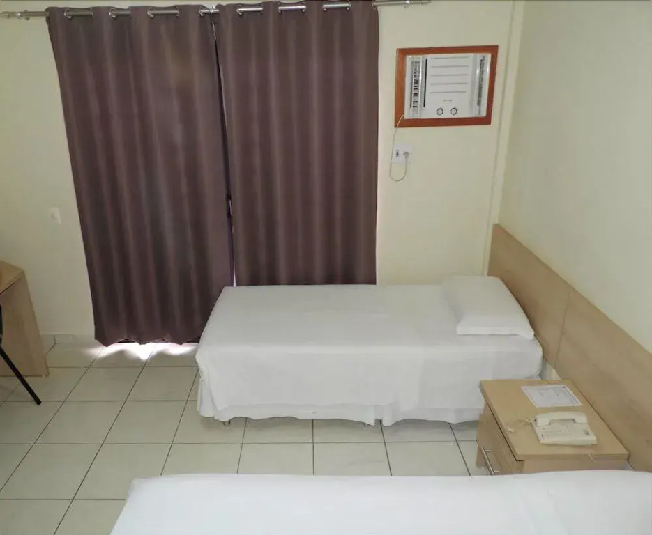 Hotel Pequeno Mundo I
