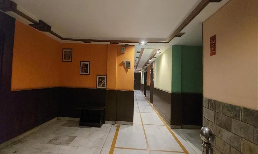 OYO 10755 Hotel Anand Palace